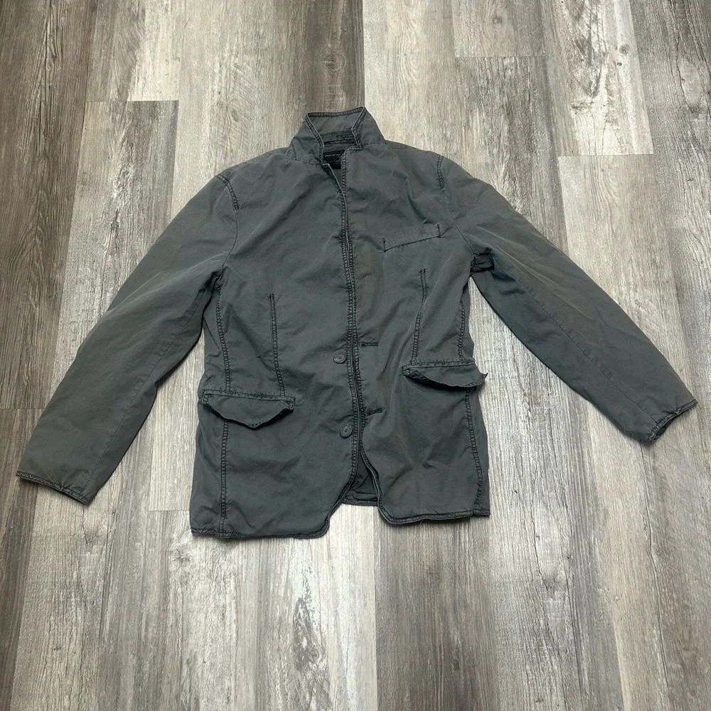 Women’s INC International Concepts Button Front Gray Jacket Size Medium.